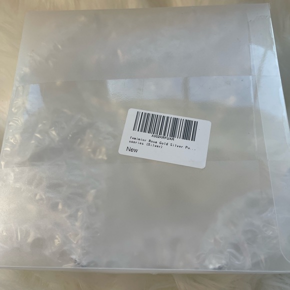 NIB breathtaking wedding crown from FXMIMIOR wedding accessories. - Picture 5 of 5